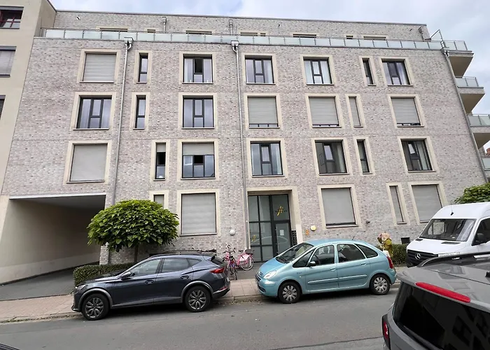 Moderne Wohnung Naehe Hbf-Lift-Tiefgarage-Contactless Check-In