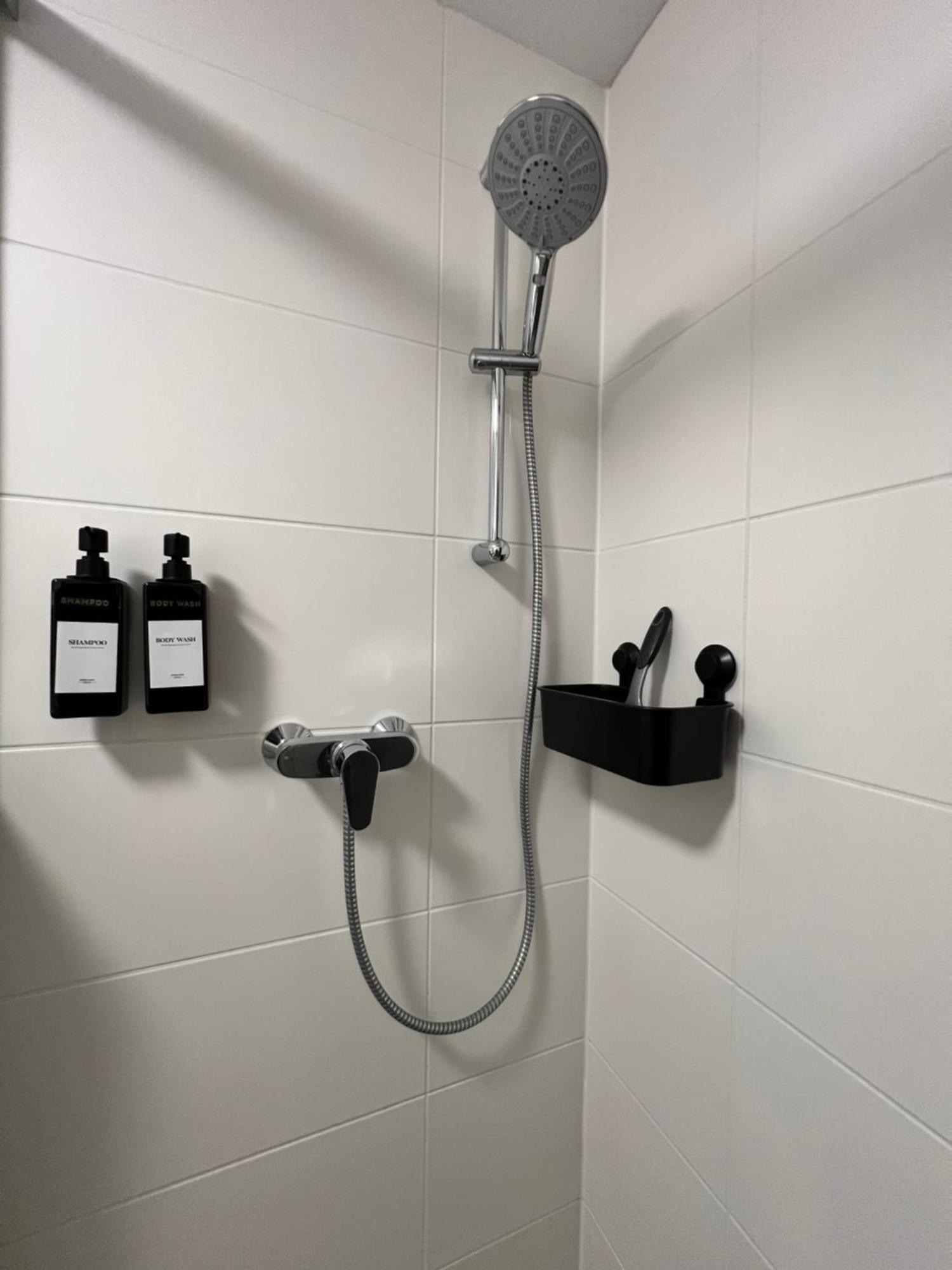 Apartament Moderne Naehe Hbf-lift-tiefgarage-contactless Check-in